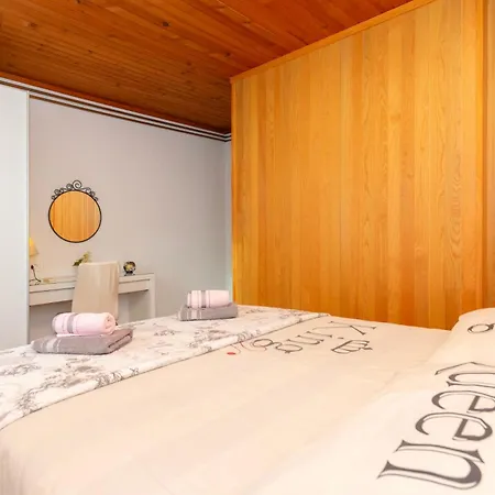 Apartment Lemona Makarska