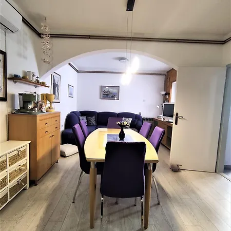 Apartment Lemona *